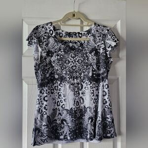 Apt. 9 Women's Black and White Floral Blouse With Silver Accents